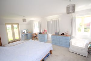 Main bedroom- click for photo gallery